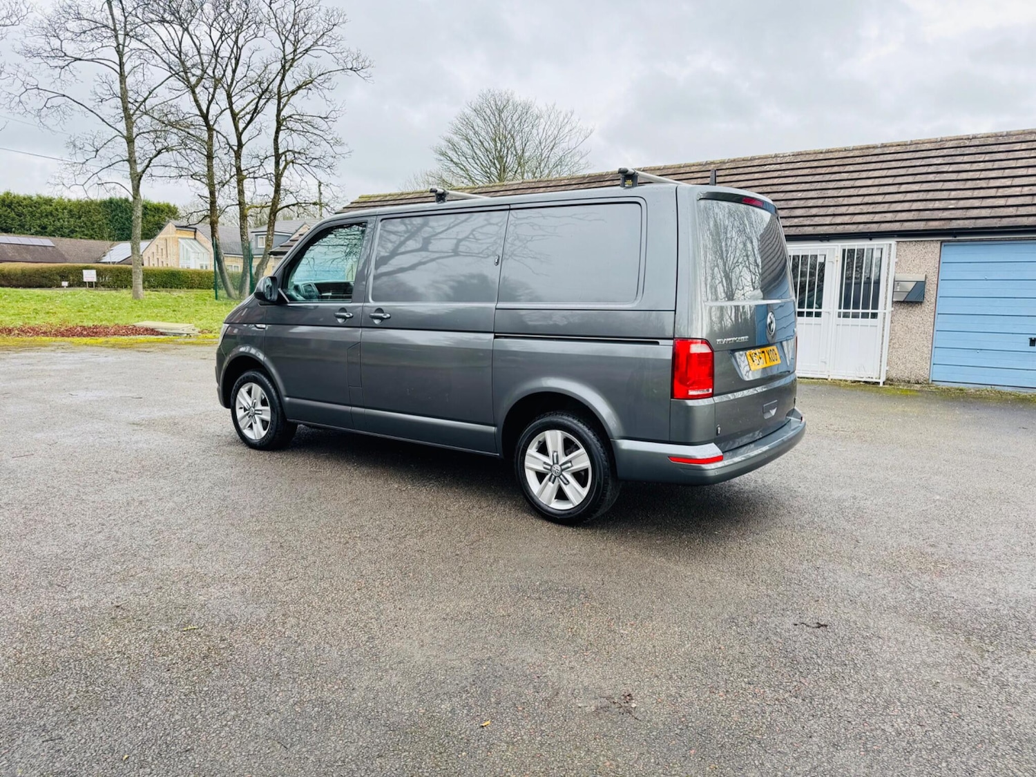 Used Volkswagen Transporter 2017 for sale - 77468003: Photo 3