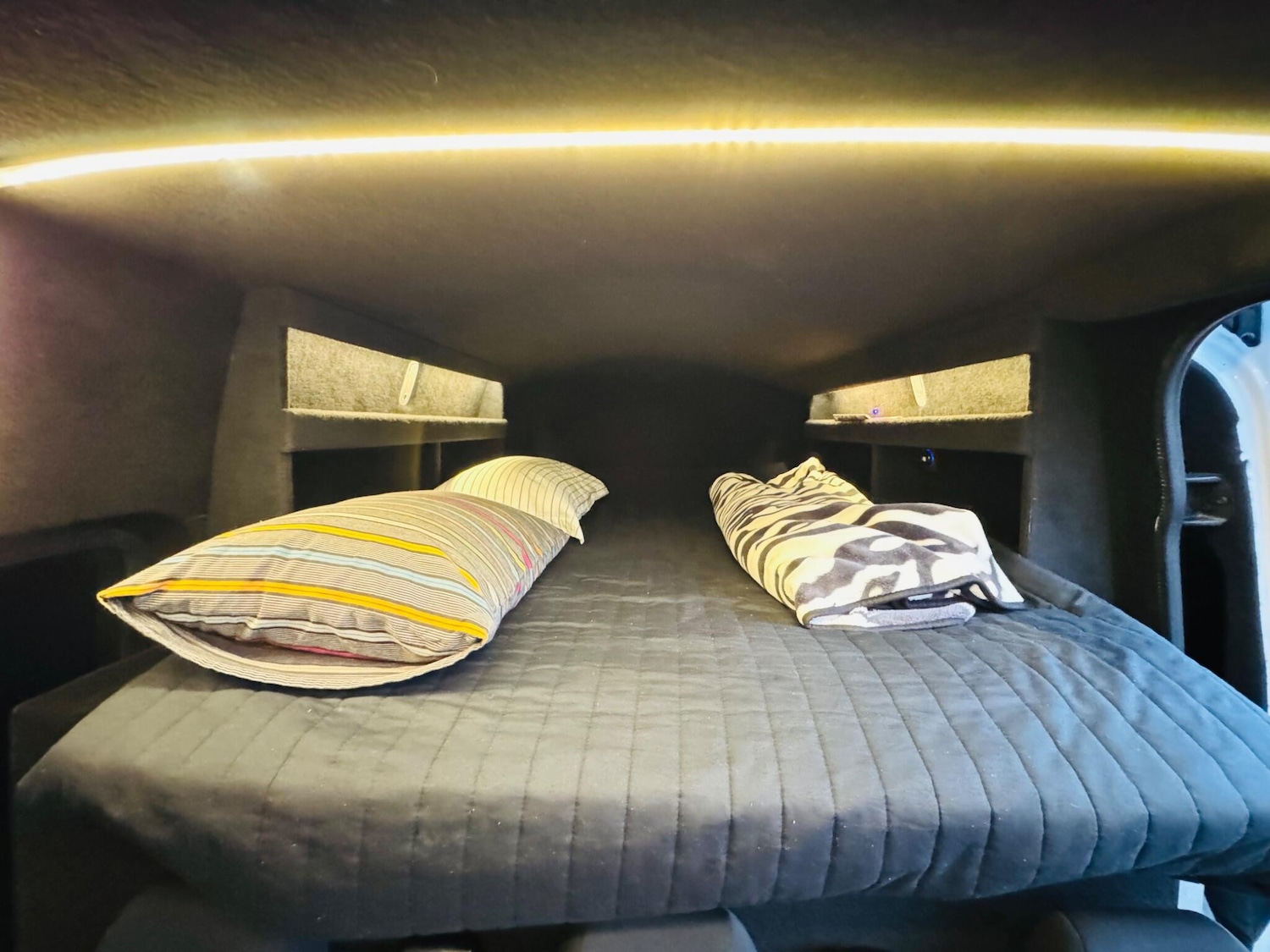 Used Mercedes-Benz Sprinter 2016 for sale - 77908842: Photo 16