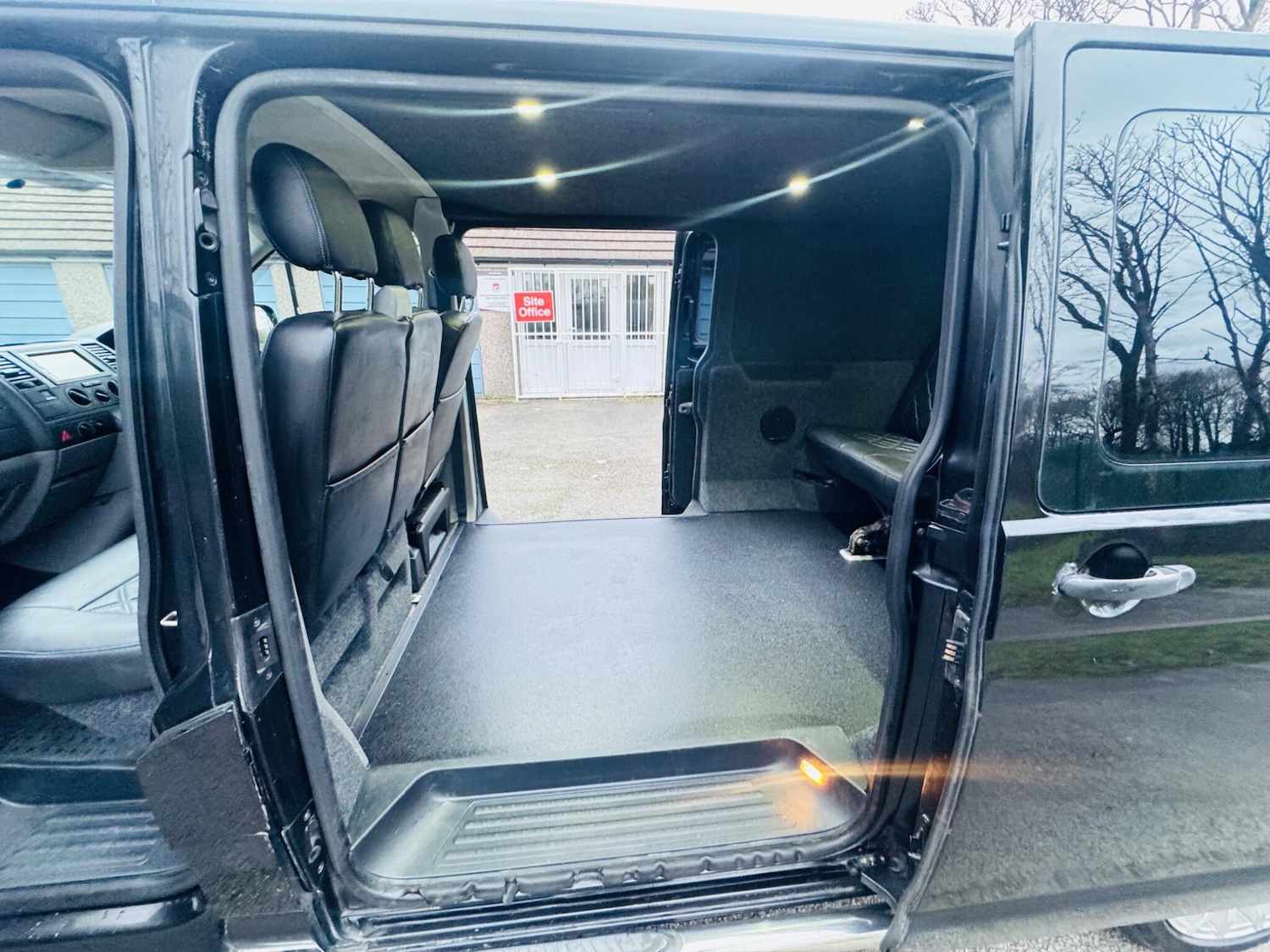 Used Volkswagen Transporter 2009 for sale - 77705501: Photo 12