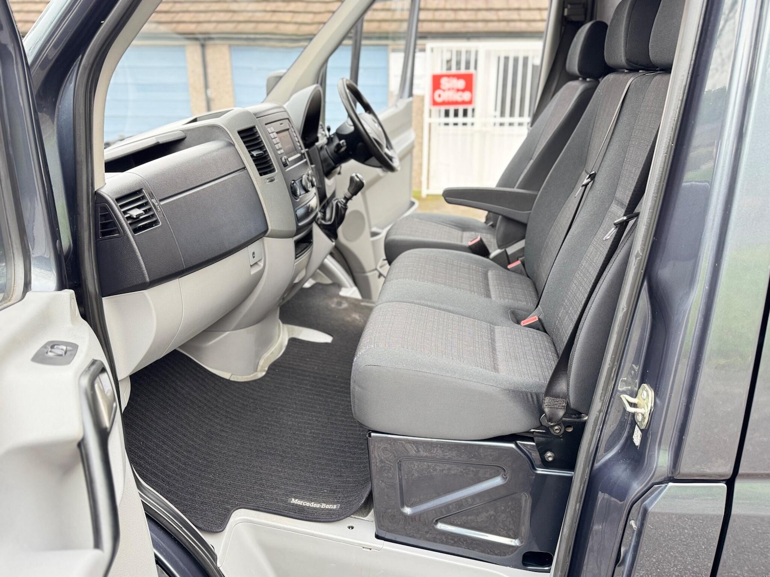 Used Mercedes-Benz Sprinter 2015 for sale - 77970196: Photo 15