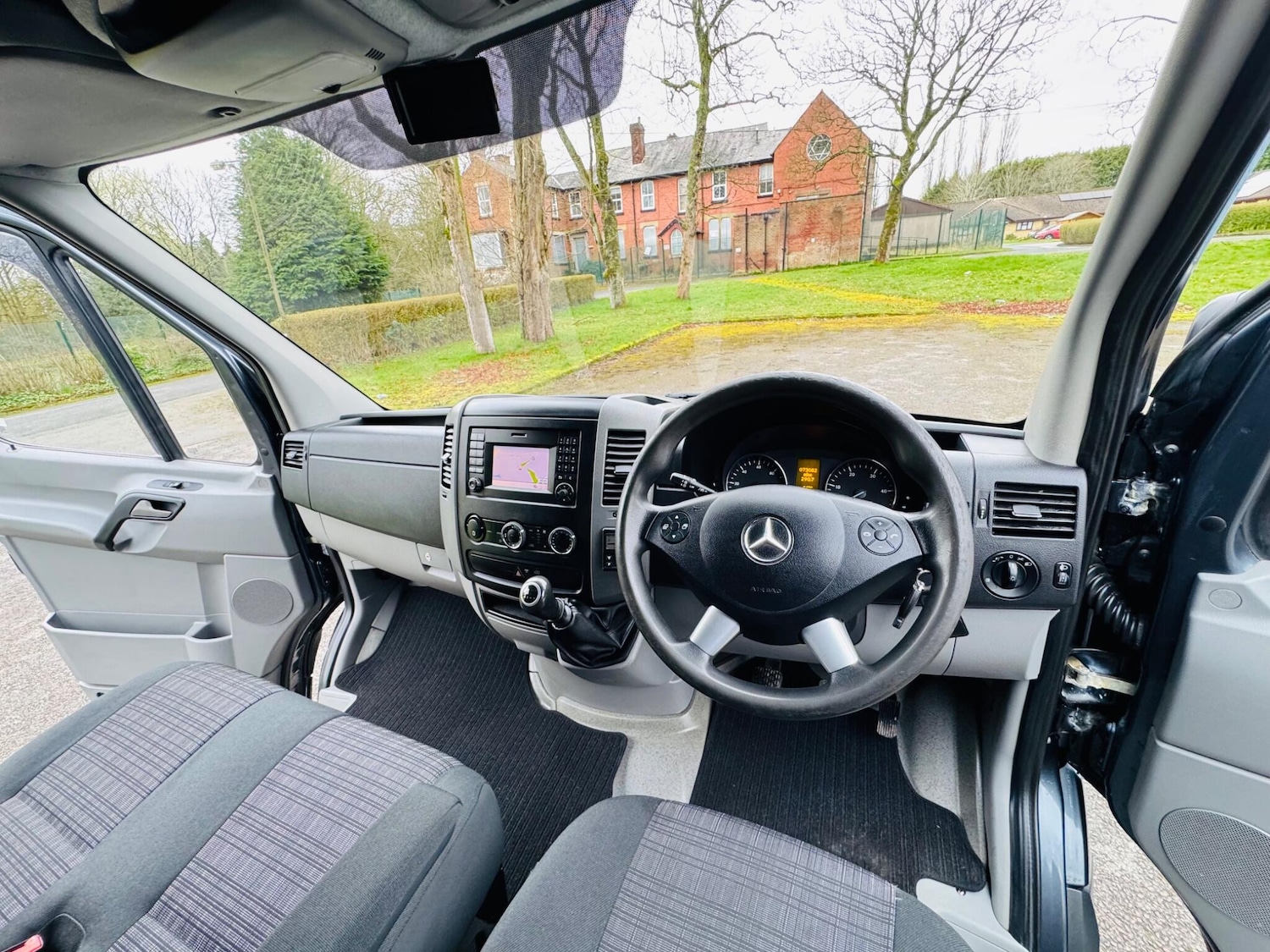 Used Mercedes-Benz Sprinter 2015 for sale - 77970196: Photo 19