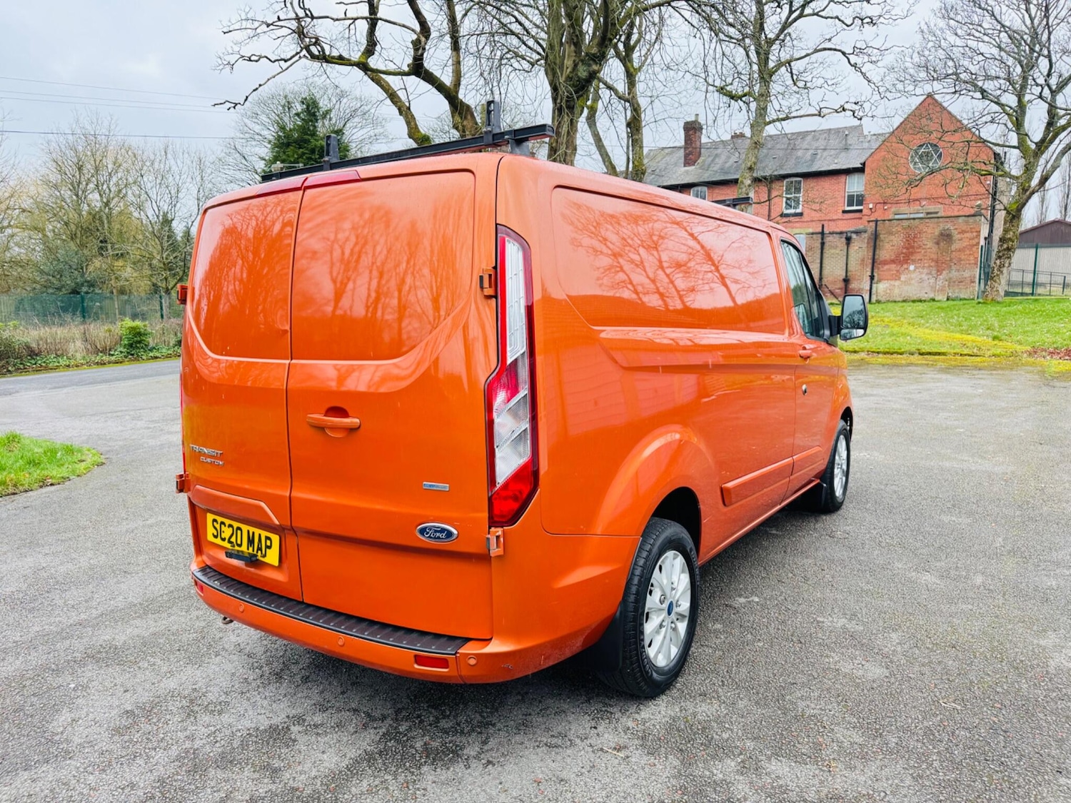 Used Ford Transit Custom 2020 for sale - 77645899: Photo 2