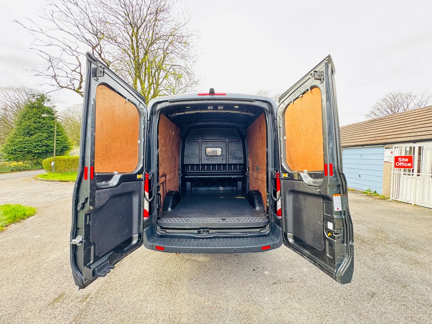 Used Ford Transit 2018 for sale - 78056892: Photo 11