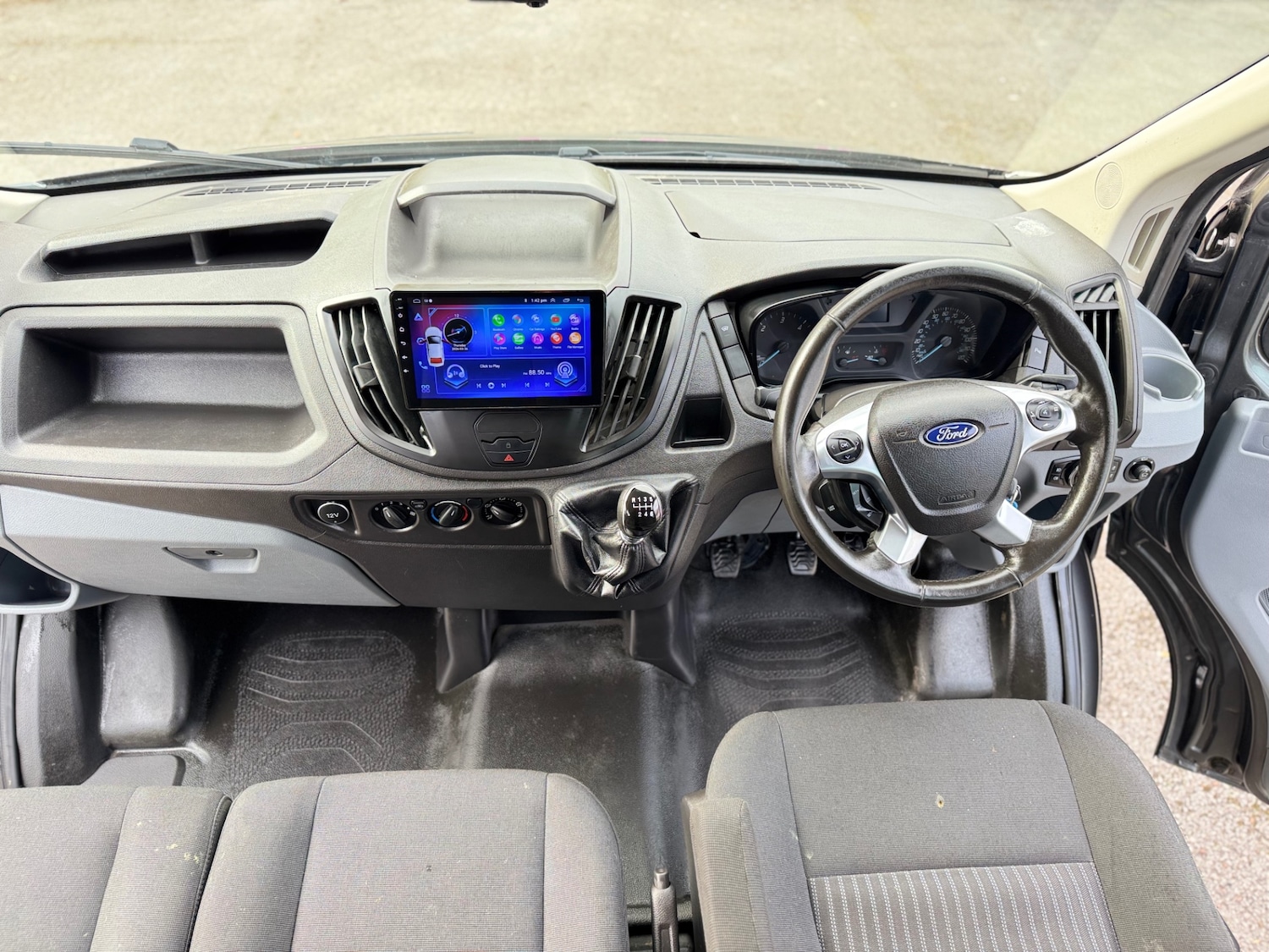 Used Ford Transit 2018 for sale - 78056892: Photo 17