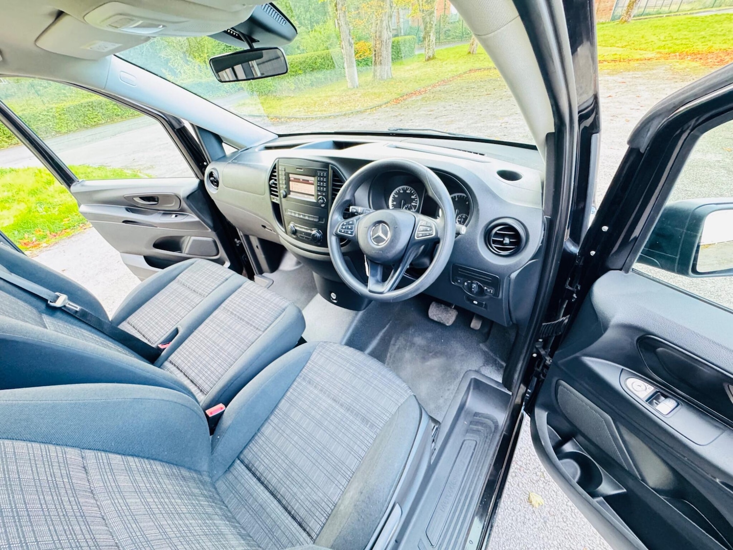 Used Mercedes-Benz Vito 2019 for sale - 76658800: Photo 16