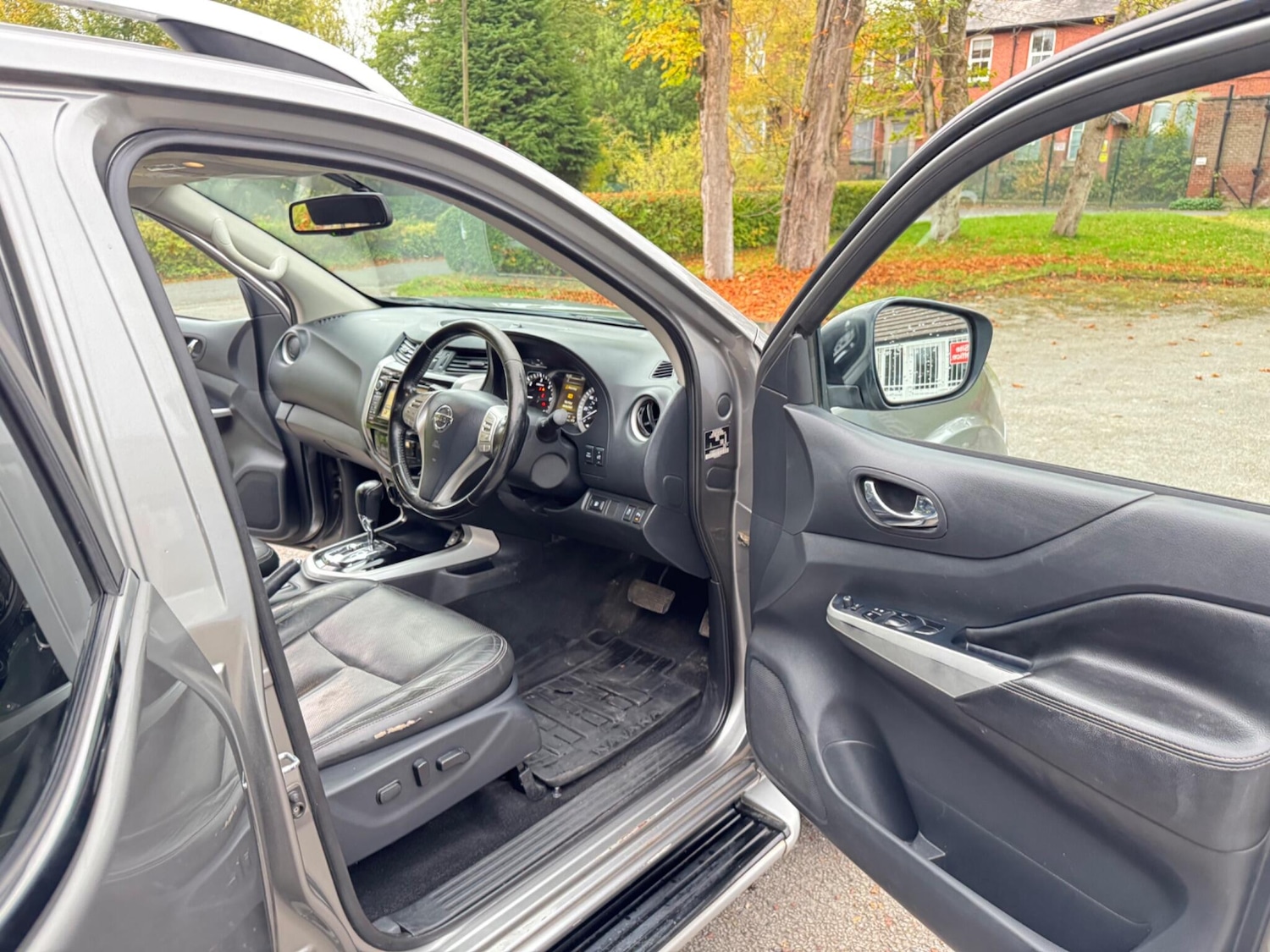 Used Nissan Navara 2018 for sale - 76425857: Photo 19