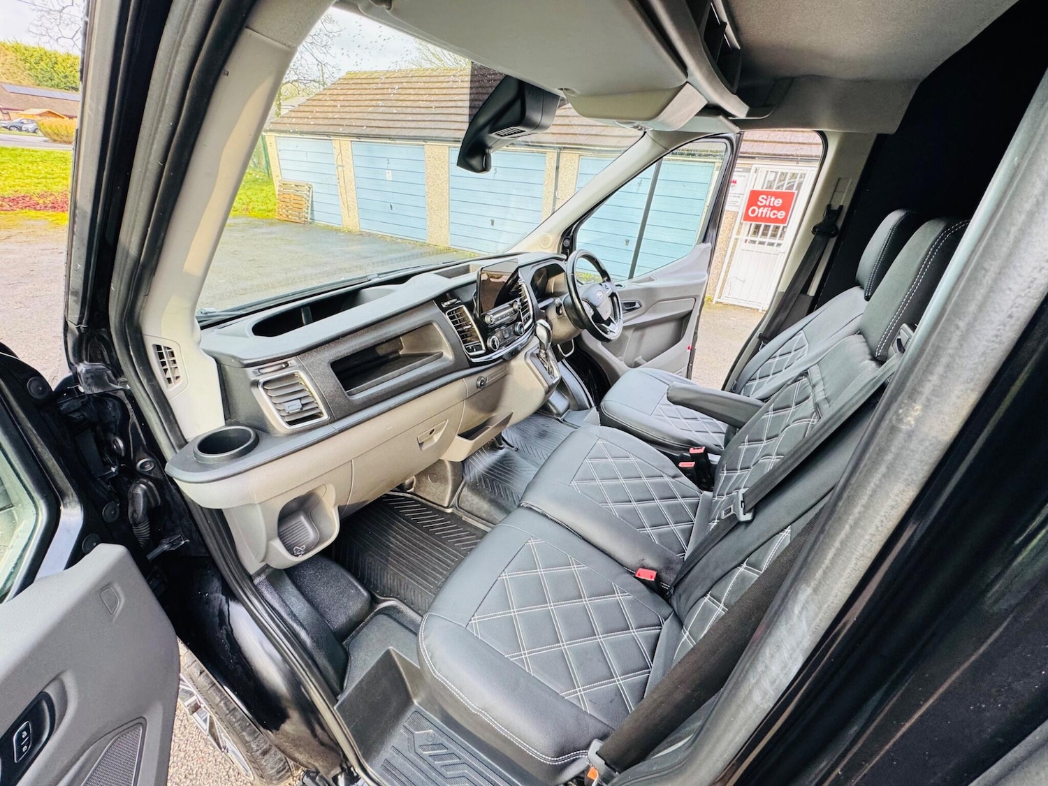 Used Ford Transit 2020 for sale - 77156093: Photo 11