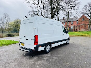 Used Mercedes-Benz Sprinter 2018 for sale - 77908965: Photo