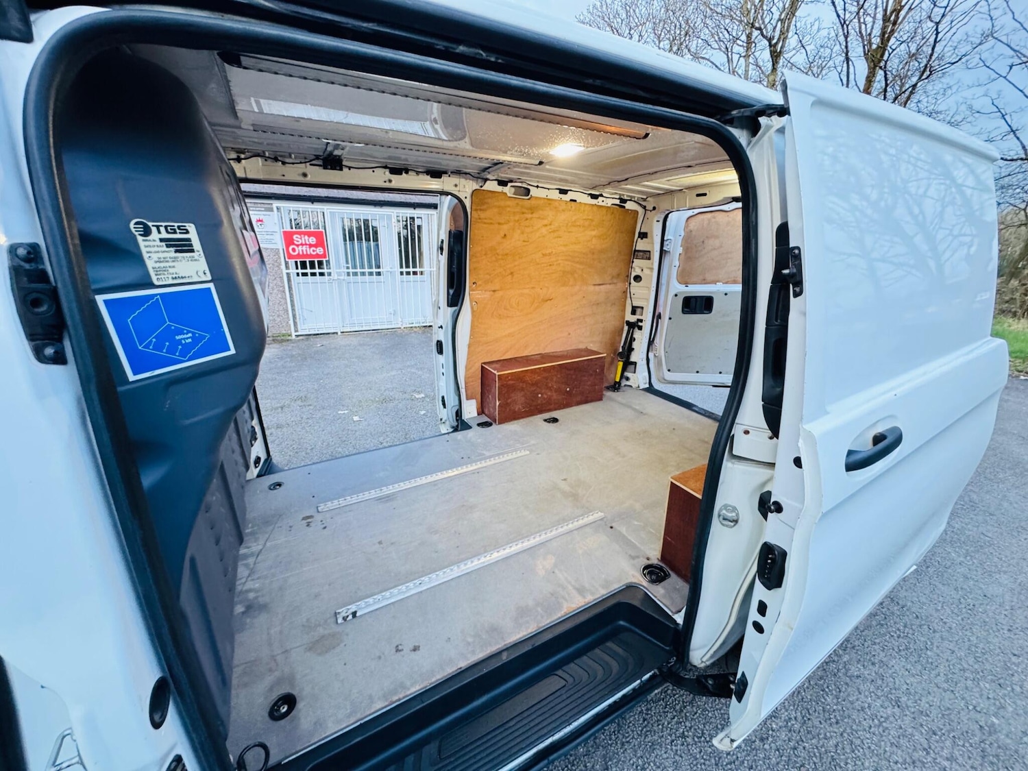 Used Mercedes-Benz Vito 2016 for sale - 77839635: Photo 11