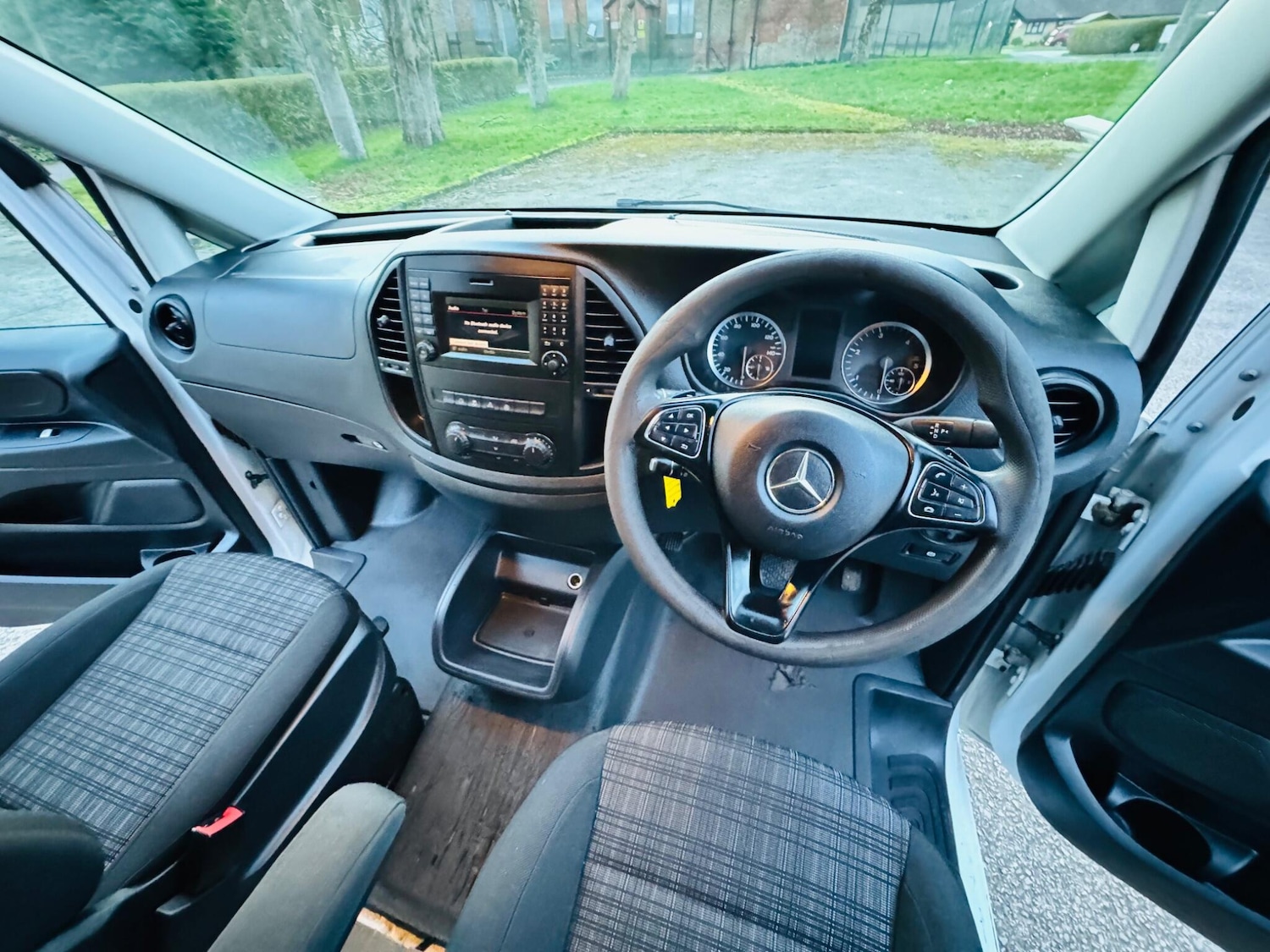 Used Mercedes-Benz Vito 2016 for sale - 77839635: Photo 14