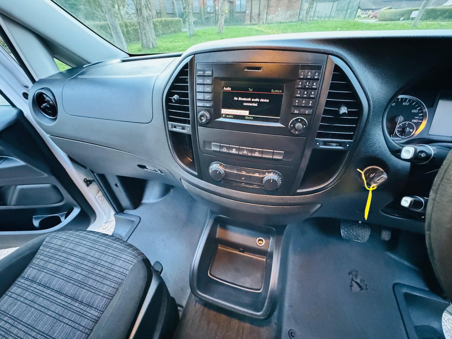 Used Mercedes-Benz Vito 2016 for sale - 77839635: Photo 15