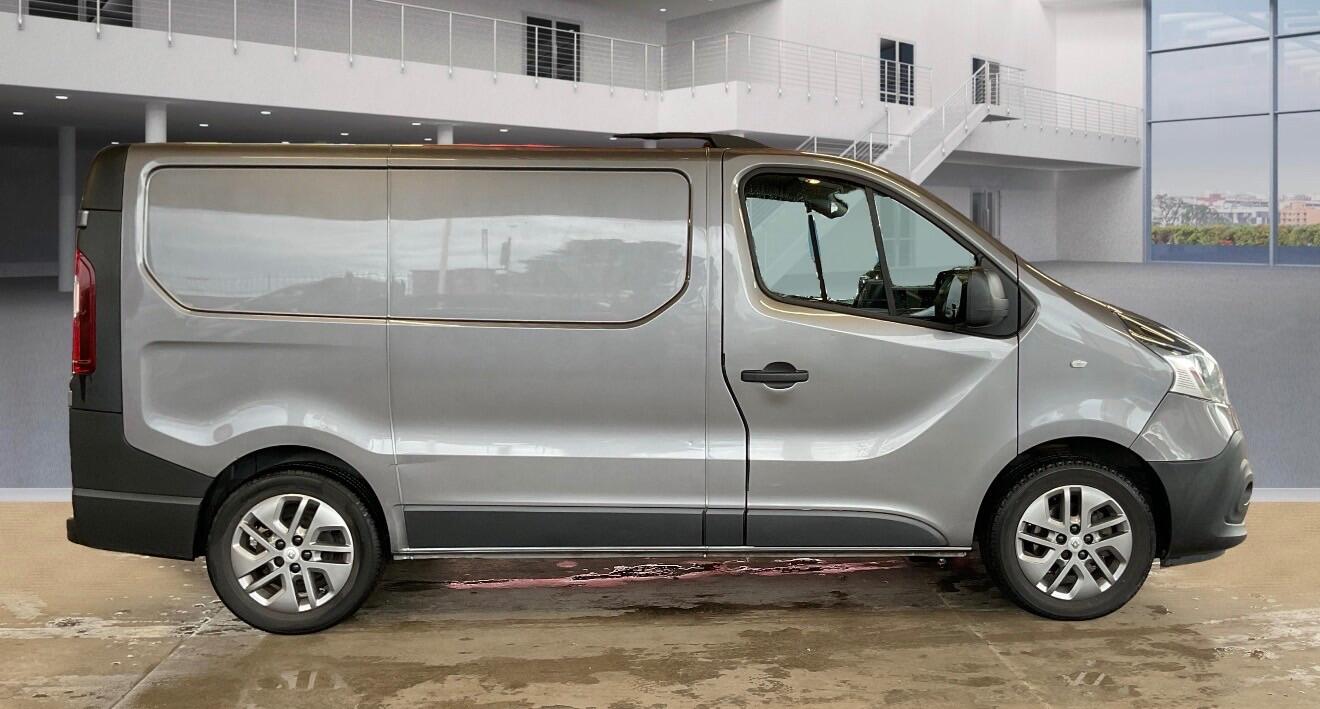 Used Renault Trafic 2015 for sale - 76498874: Photo 2