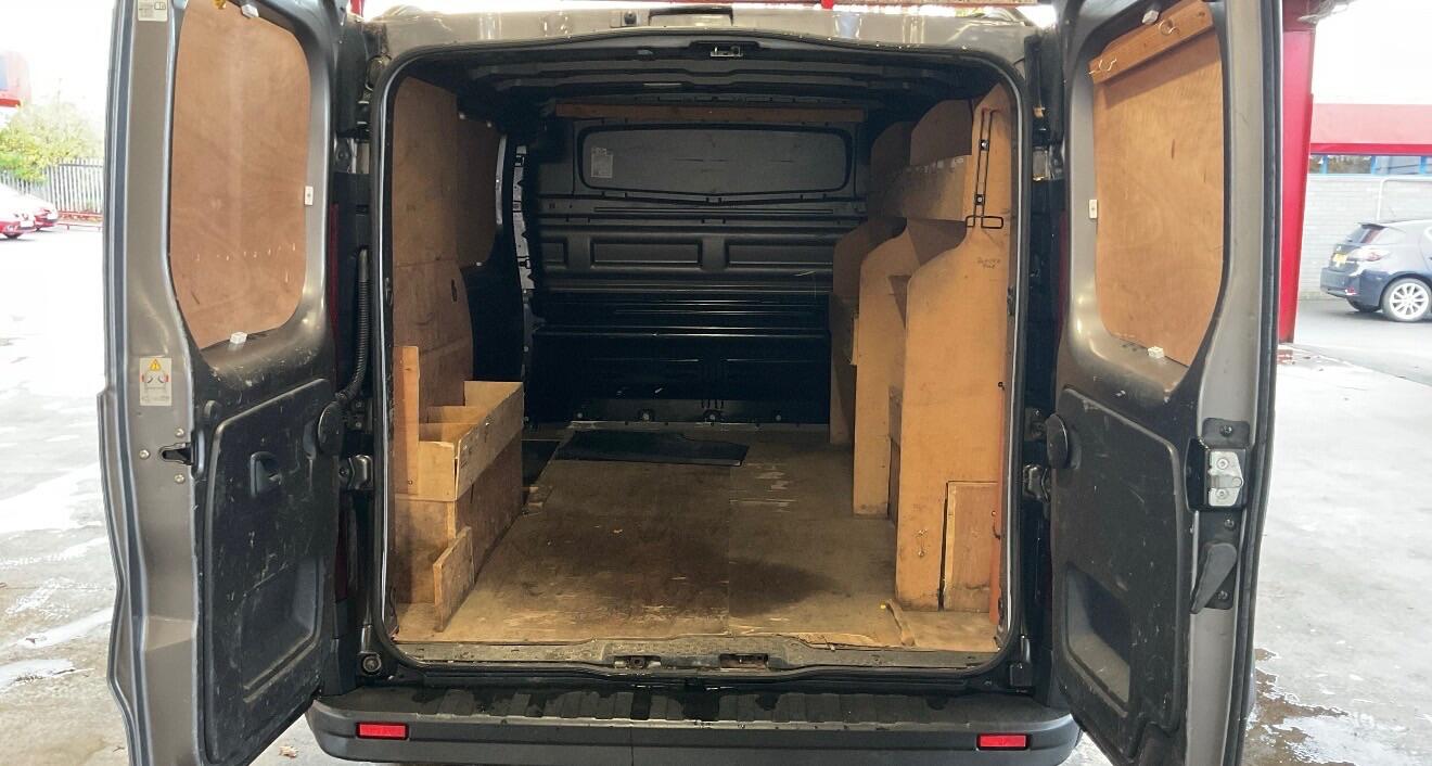 Used Renault Trafic 2015 for sale - 76498874: Photo 8