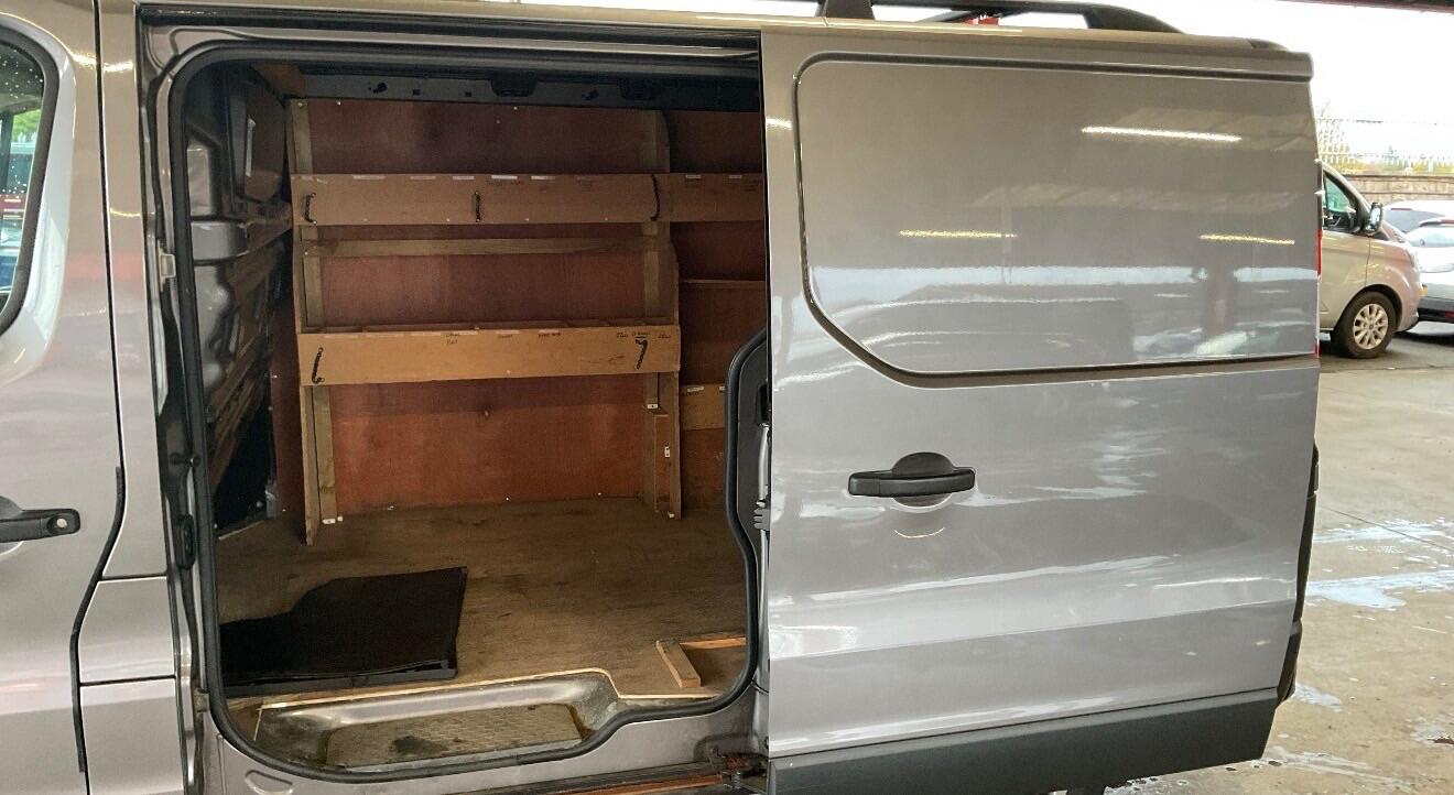 Used Renault Trafic 2015 for sale - 76498874: Photo 9