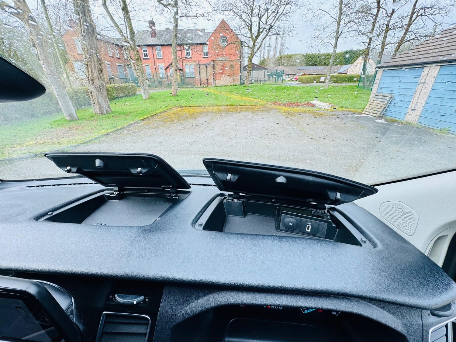 Used Ford Tourneo Custom 2020 for sale - 77969766: Photo 33