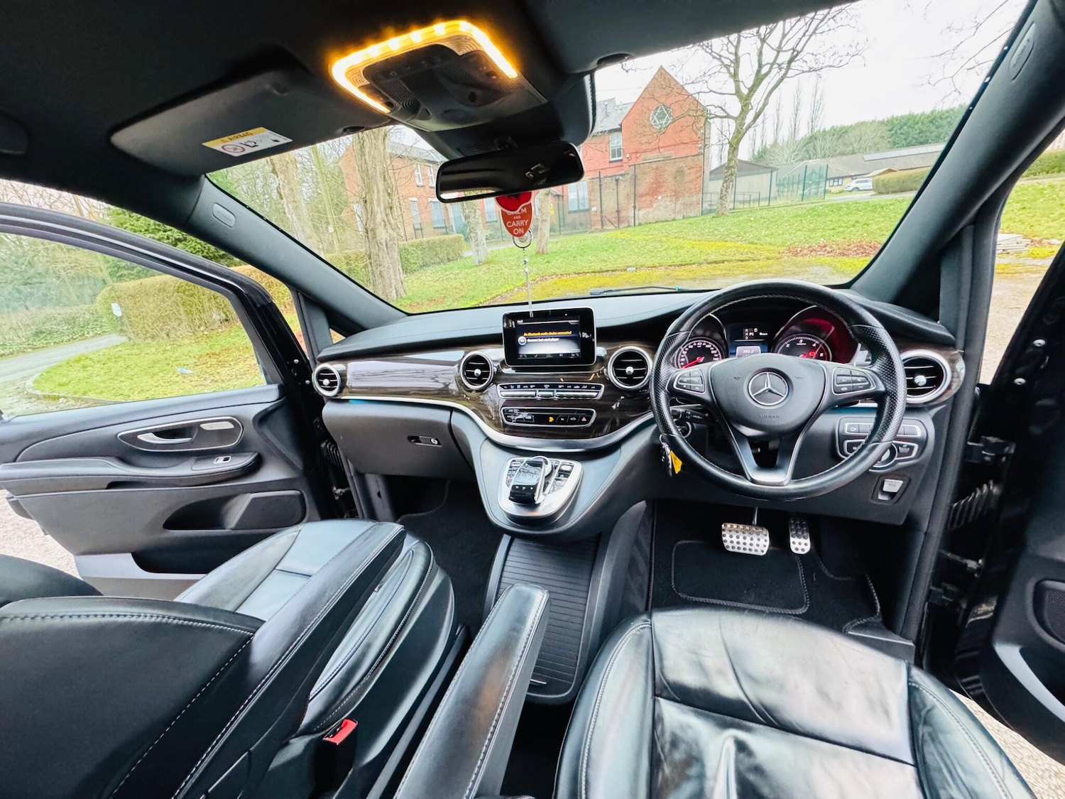 Used Mercedes-Benz V-Class 2018 for sale - 77455120: Photo 13