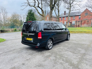 Used Mercedes-Benz V-Class 2018 for sale - 77455120: Photo