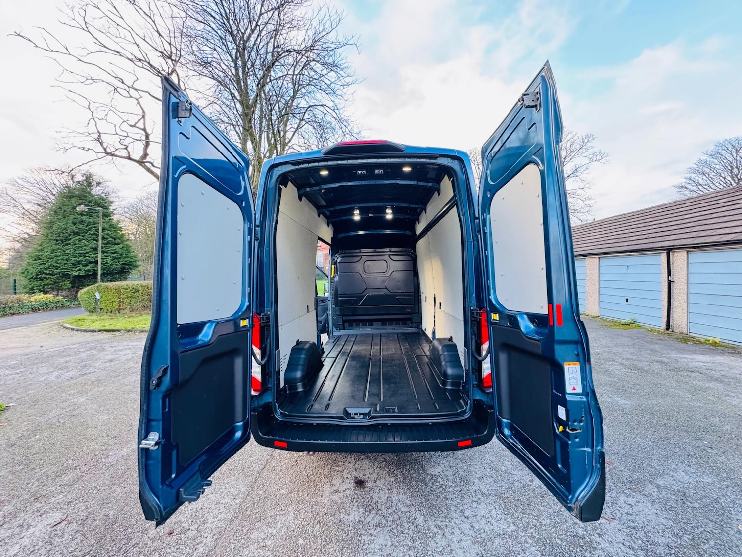 Used Ford Transit 2020 for sale - 76899294: Photo 21