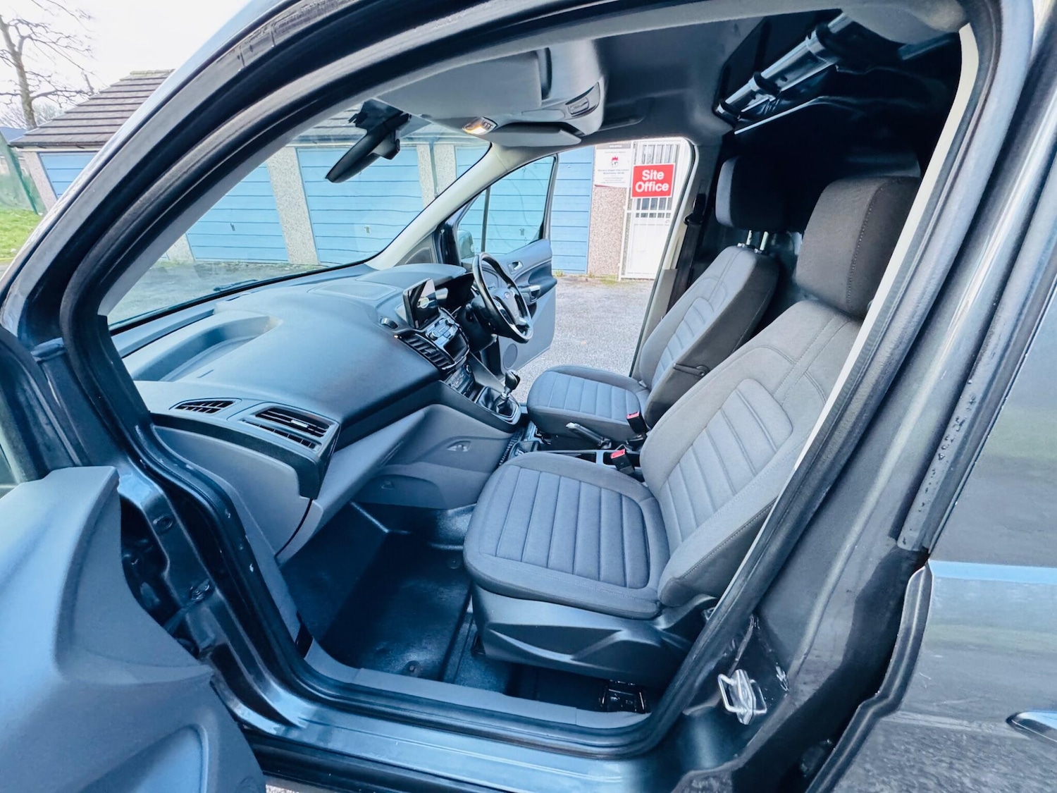 Used Ford Transit Connect 2018 for sale - 77550461: Photo 10