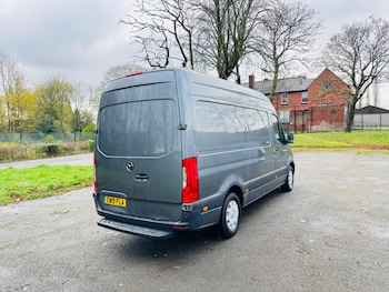 Used Mercedes-Benz Sprinter 2019 for sale - 76801103: Photo