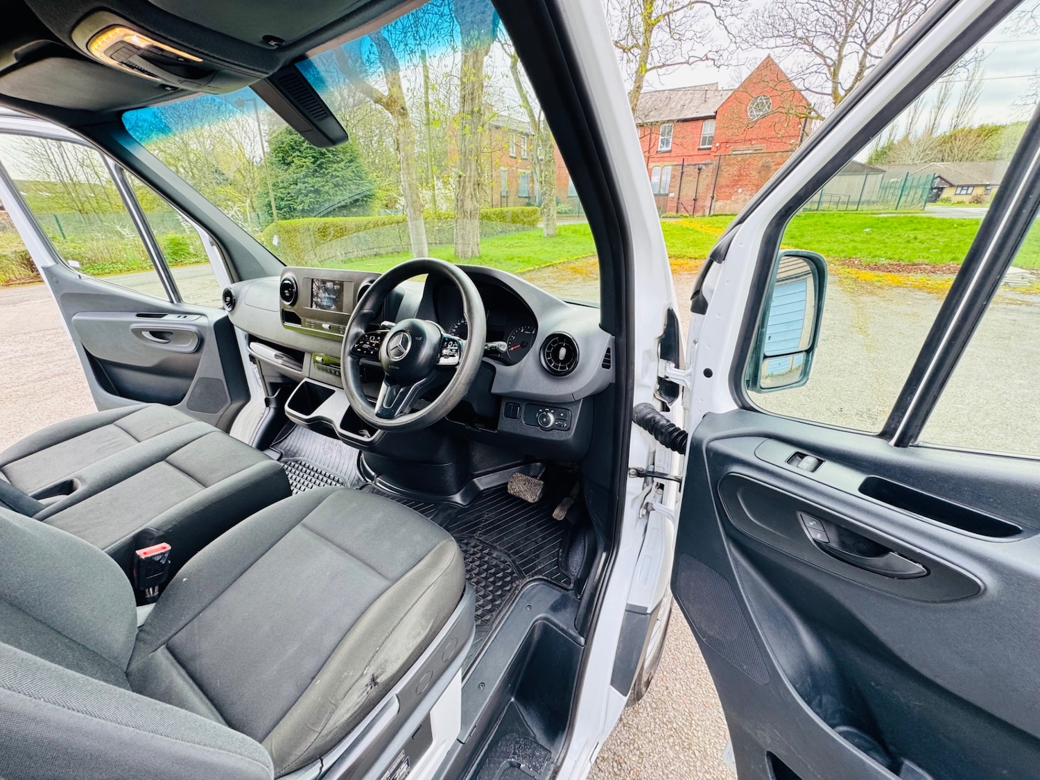 Used Mercedes-Benz Sprinter 2018 for sale - 78031359: Photo 12