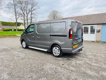 Used Vauxhall Vivaro 2015 for sale - 78243161: Photo