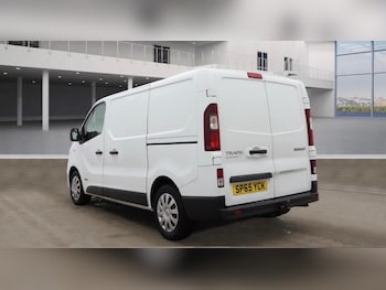 Used Renault Trafic 2015 for sale - 76512396: Photo