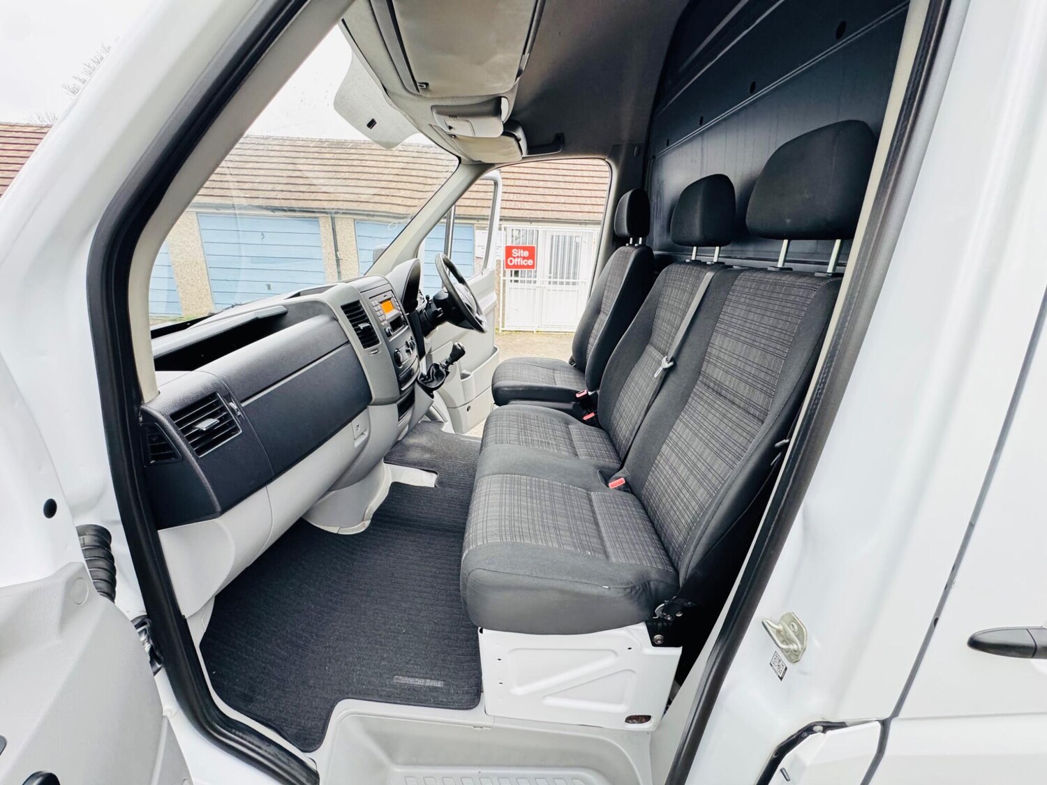 Used Mercedes-Benz Sprinter 2017 for sale - 77807721: Photo 12