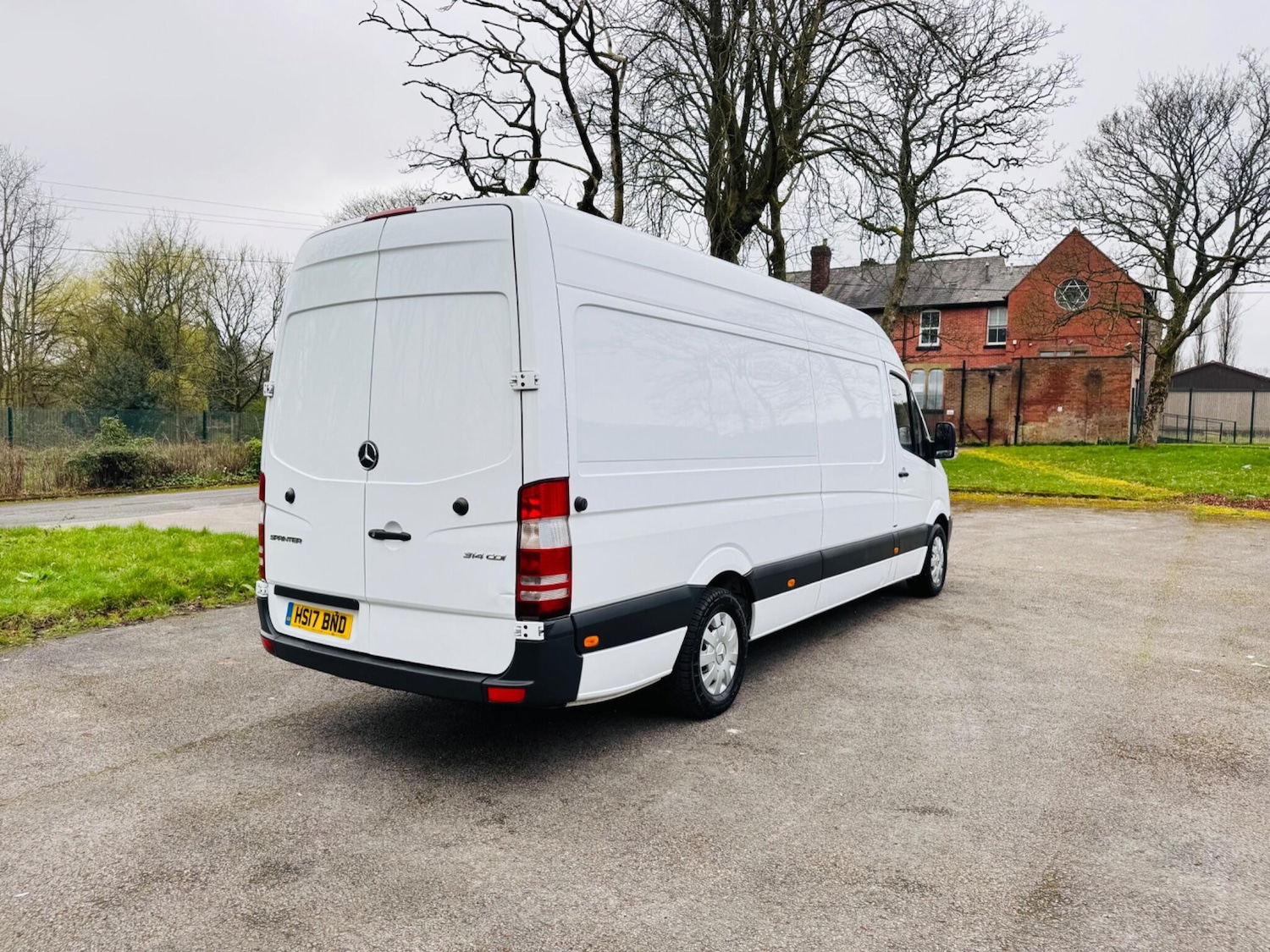 Used Mercedes-Benz Sprinter 2017 for sale - 77807721: Photo 2