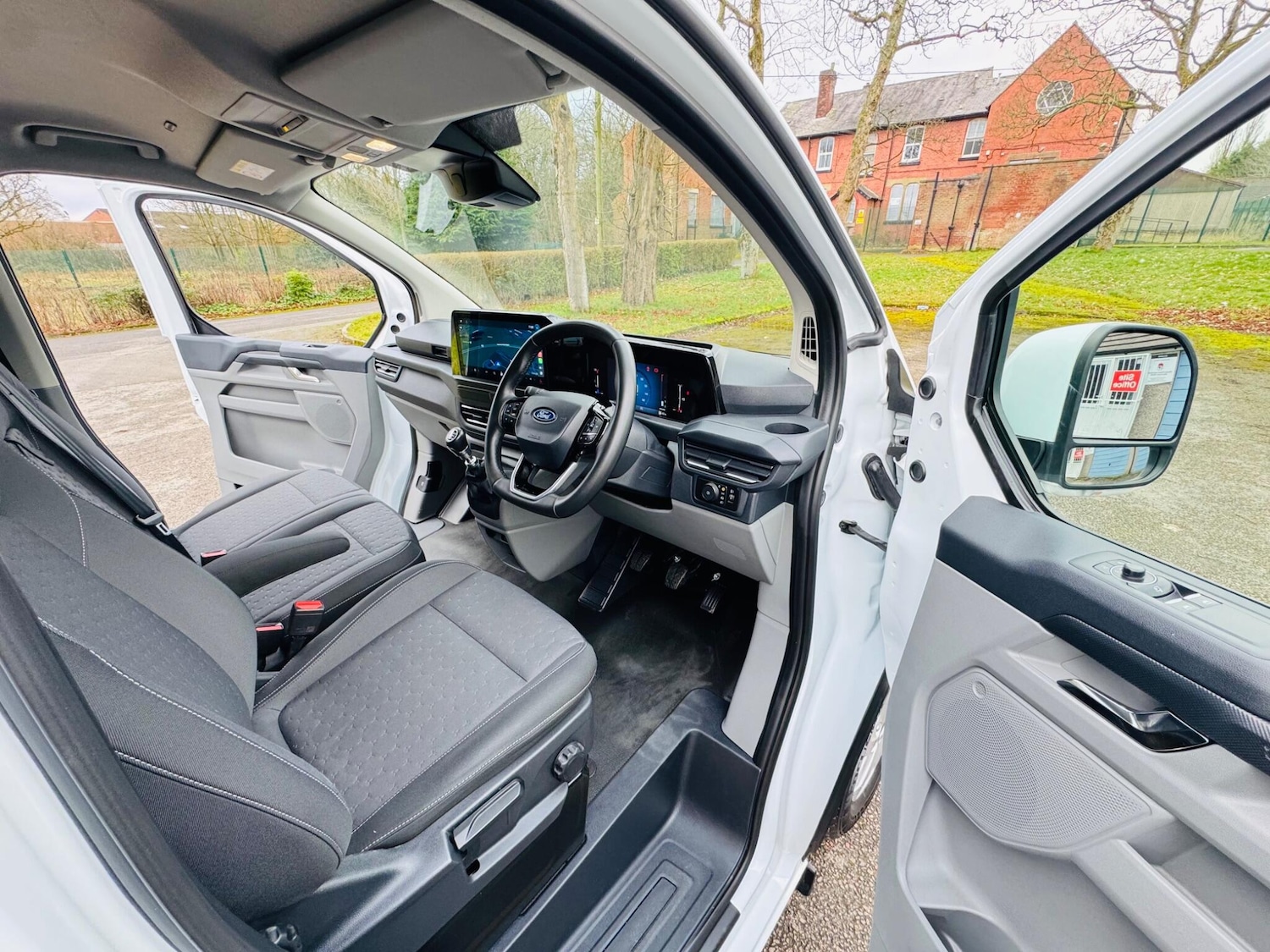 Used Ford Transit Custom 2024 for sale - 77969768: Photo 13