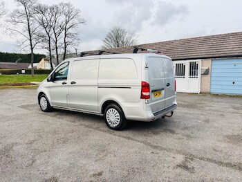 Used Mercedes-Benz Vito 2018 for sale - 77574325: Photo