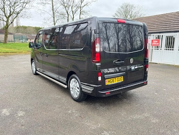 Used Vauxhall Vivaro 2017 for sale - 77783320: Photo