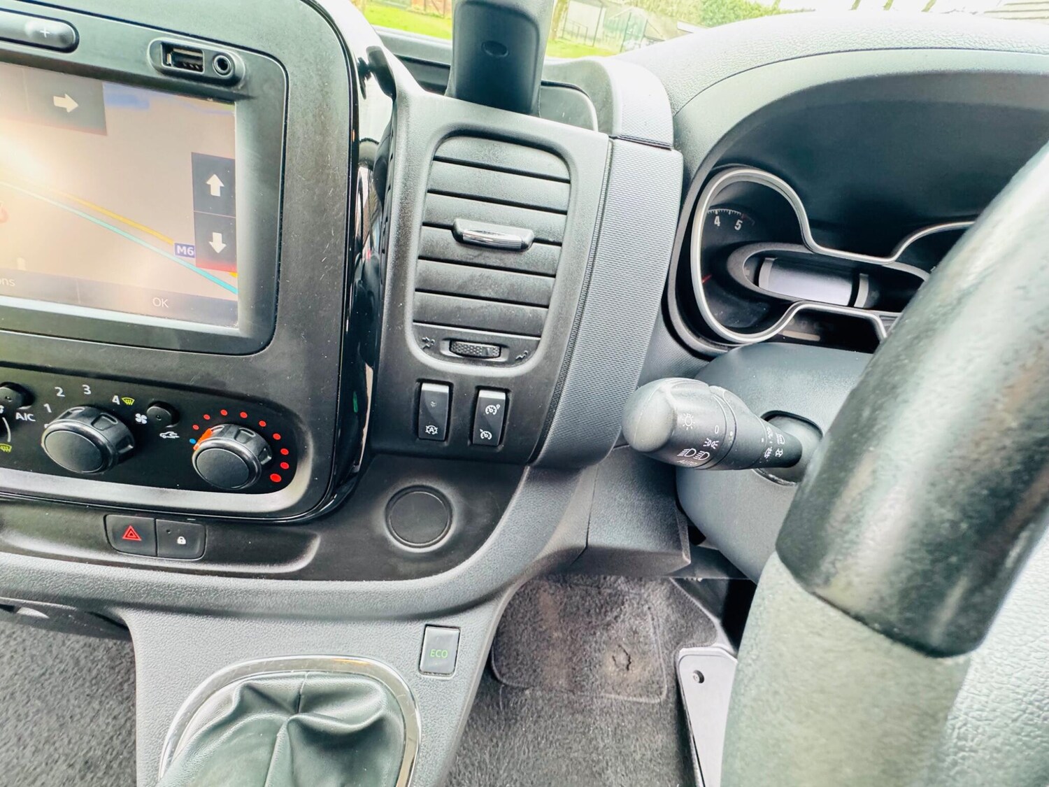 Used Vauxhall Vivaro 2017 for sale - 77783320: Photo 30