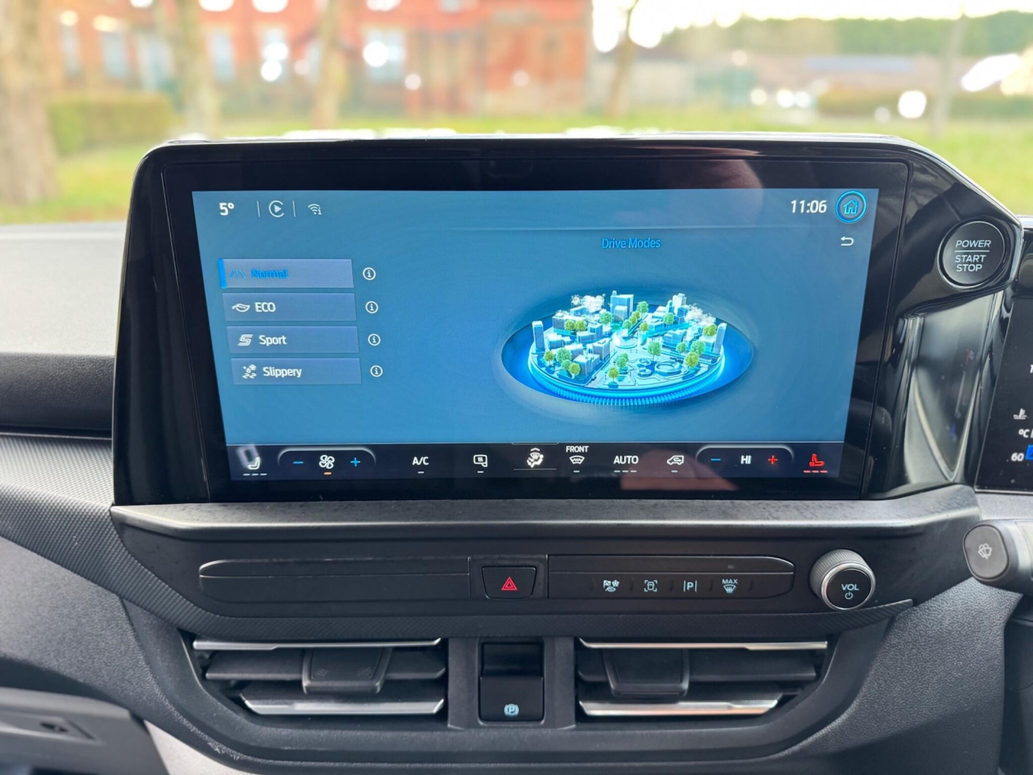 Used Ford Transit Custom 2024 for sale - 77898624: Photo 24