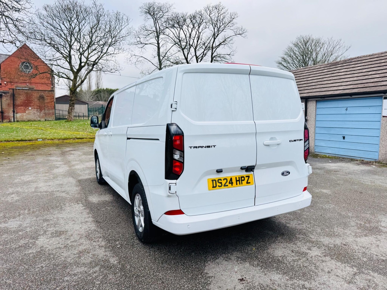 Used Ford Transit Custom 2024 for sale - 77898624: Photo 7