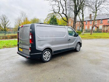 Used Renault Trafic 2015 for sale - 76597265: Photo