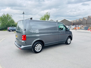 Used Volkswagen Transporter 2019 for sale - 78761290: Photo