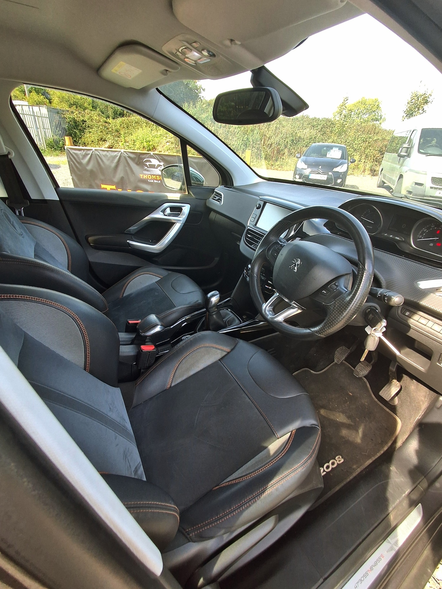 Used Peugeot 2008 2015 for sale - 75982090: Photo 18