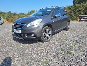 Used Peugeot 2008 2015 for sale - 75982090: Photo