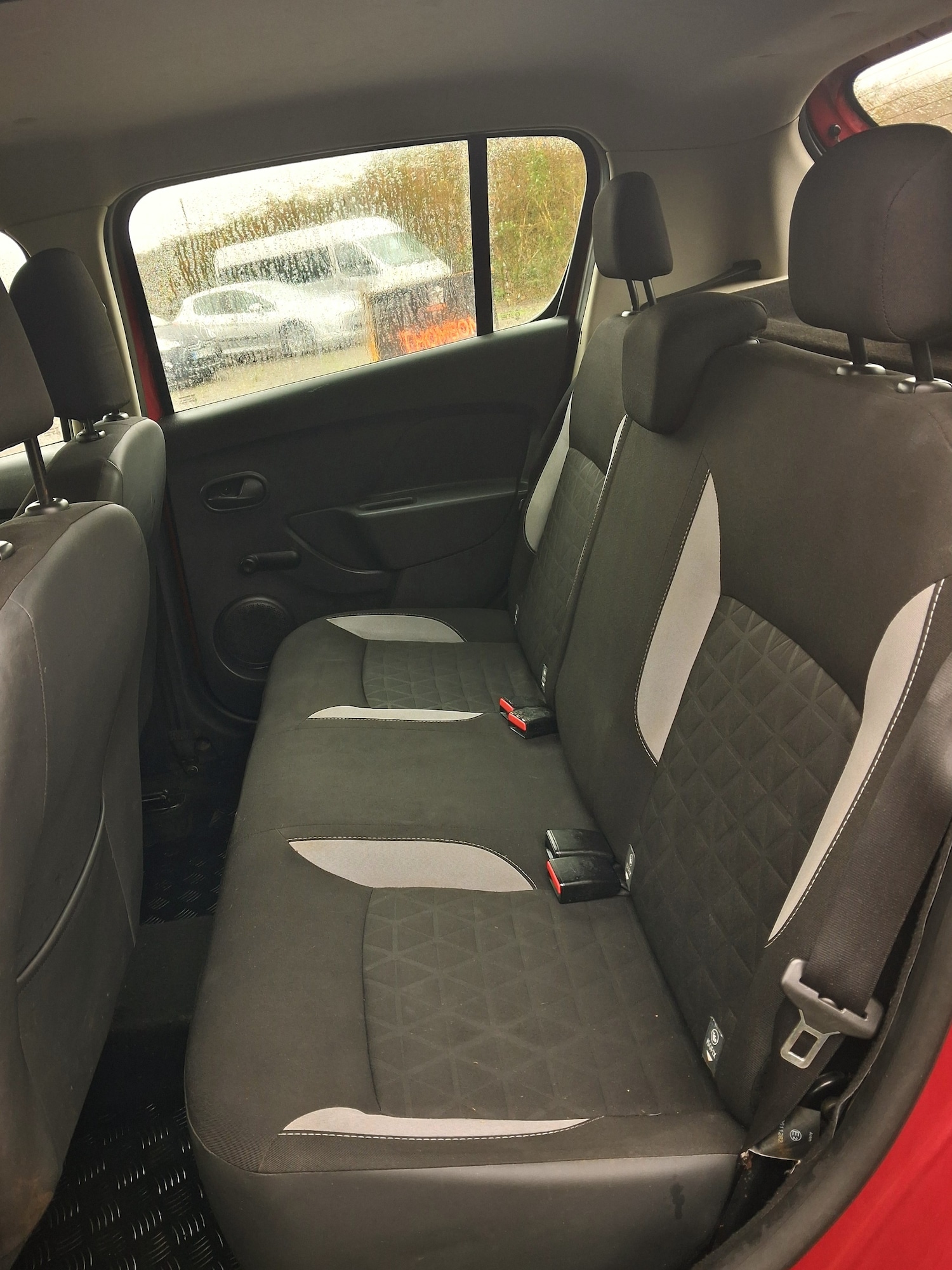 Used Dacia Sandero Stepway 2013 for sale - 76626057: Photo 24