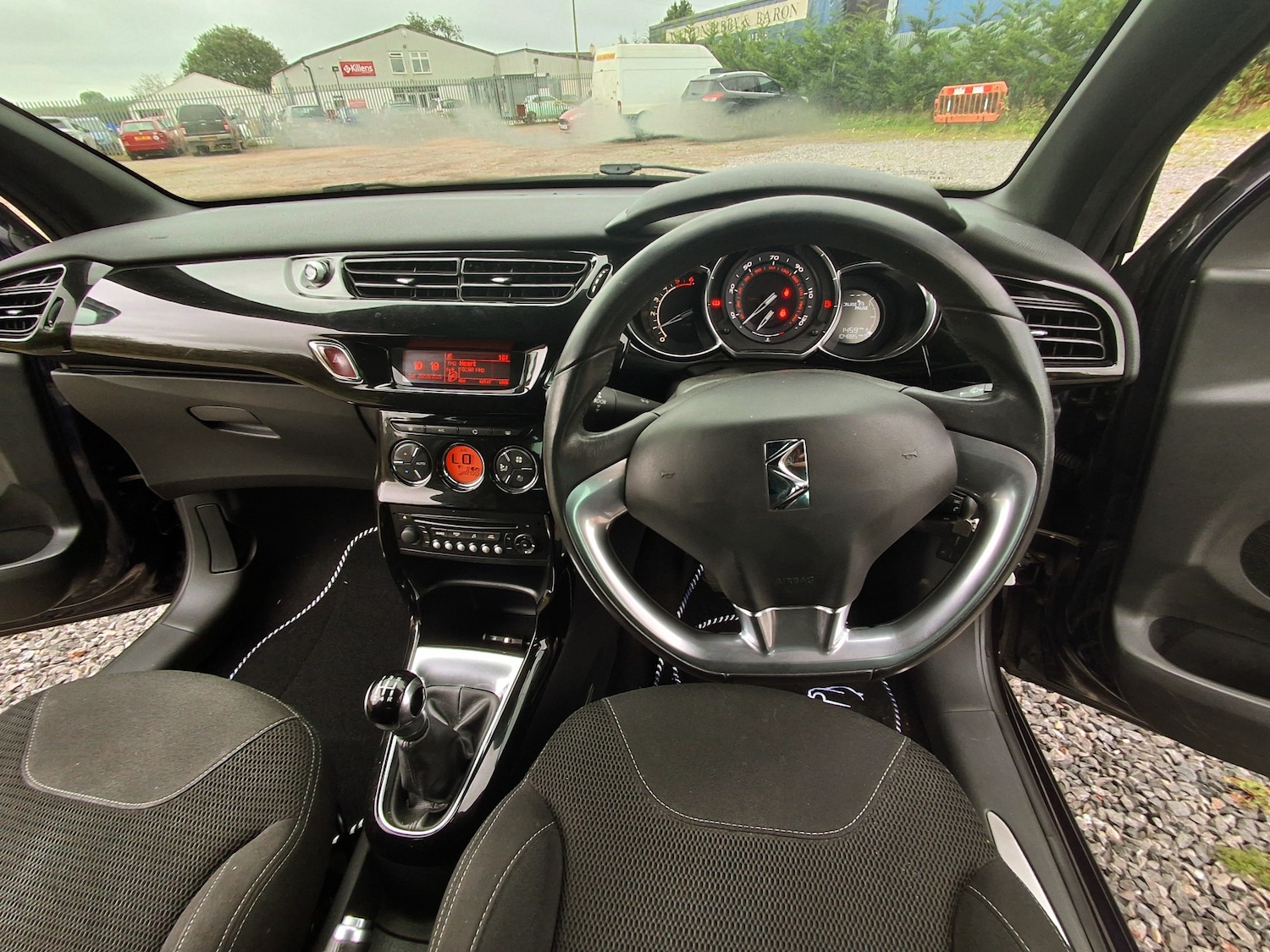 Used Citroen DS3 2014 for sale - 75982746: Photo 19