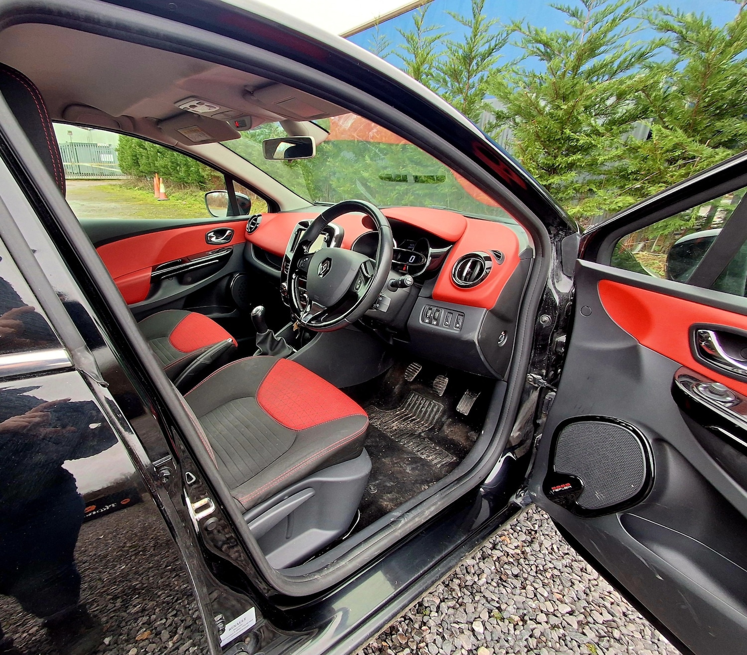 Used Renault Clio 2014 for sale - 77272273: Photo 13