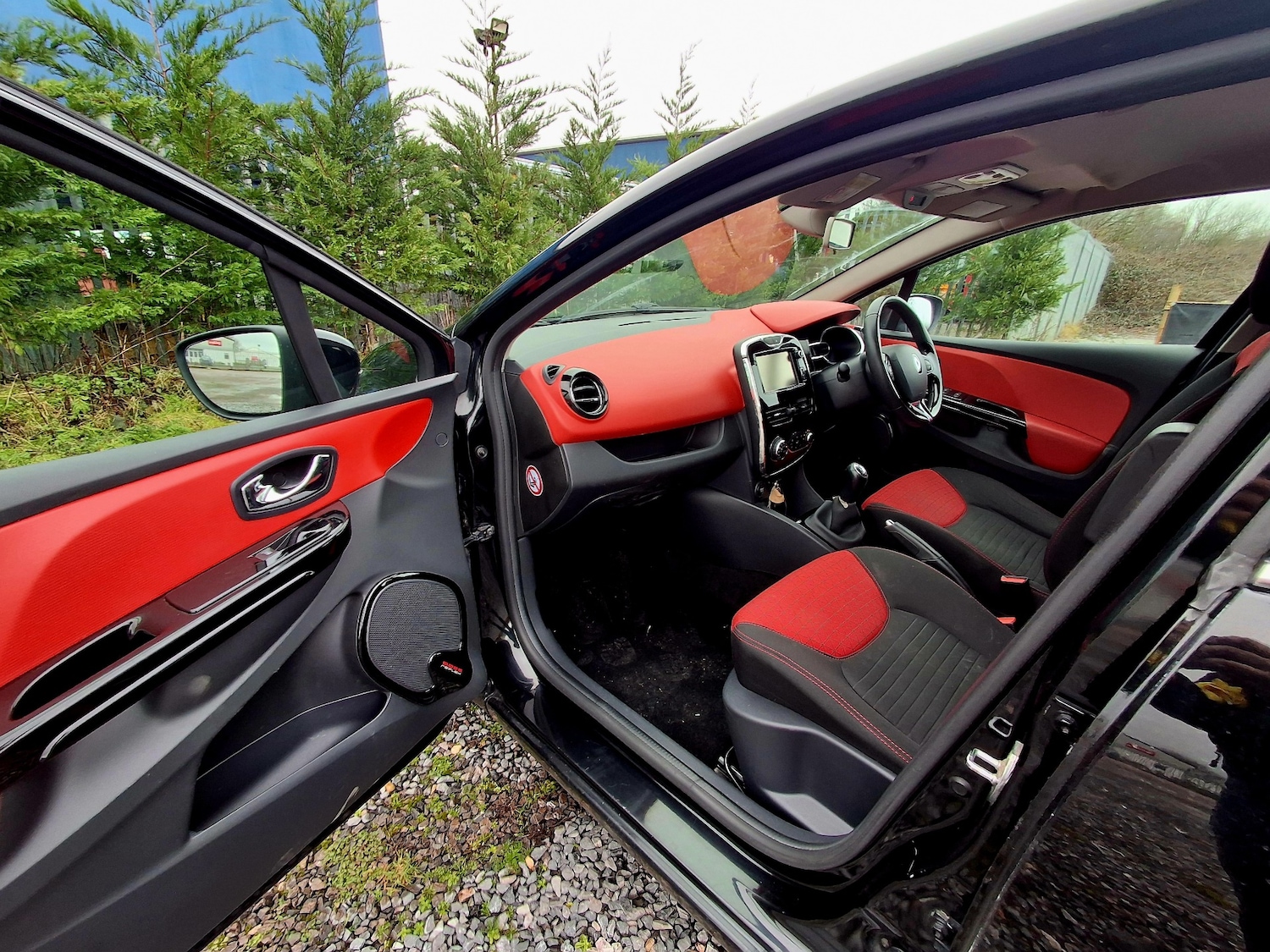 Used Renault Clio 2014 for sale - 77272273: Photo 16