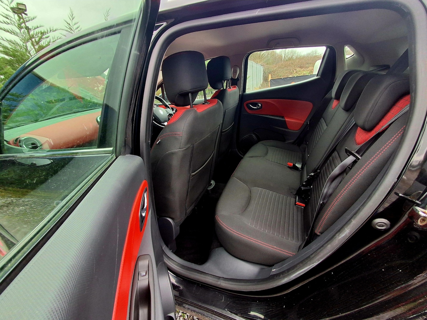 Used Renault Clio 2014 for sale - 77272273: Photo 18