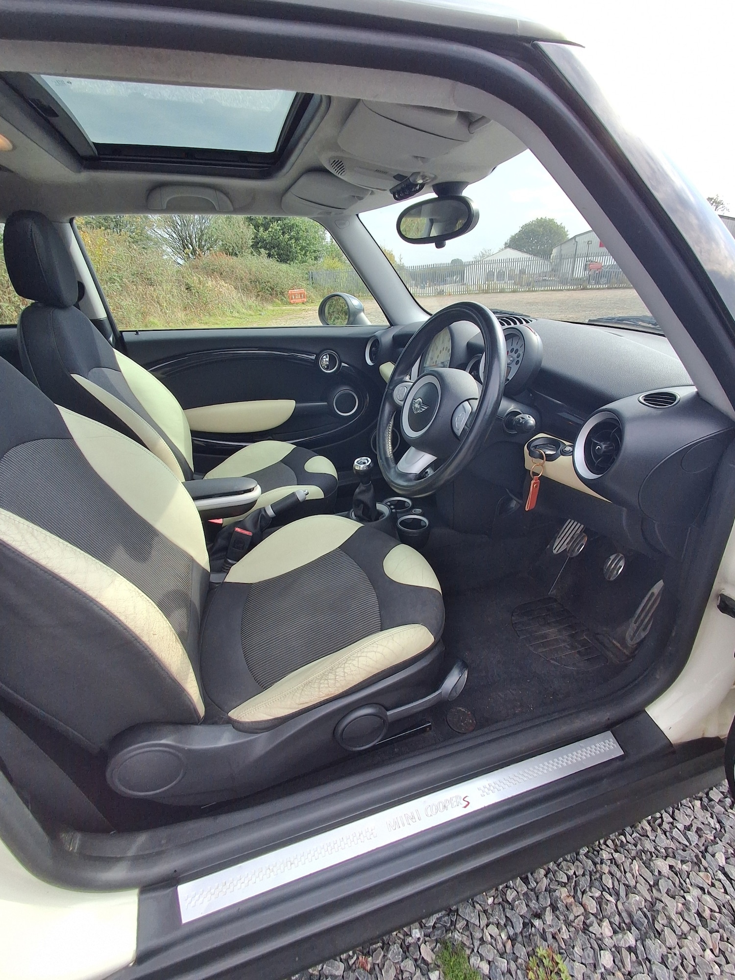 Used MINI Hatch 2008 for sale - 76142453: Photo 15