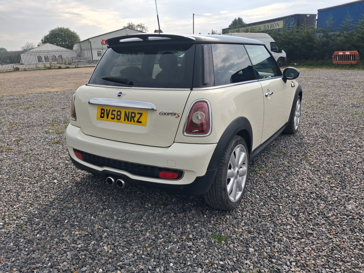 Used MINI Hatch 2008 for sale - 76142453: Photo 4