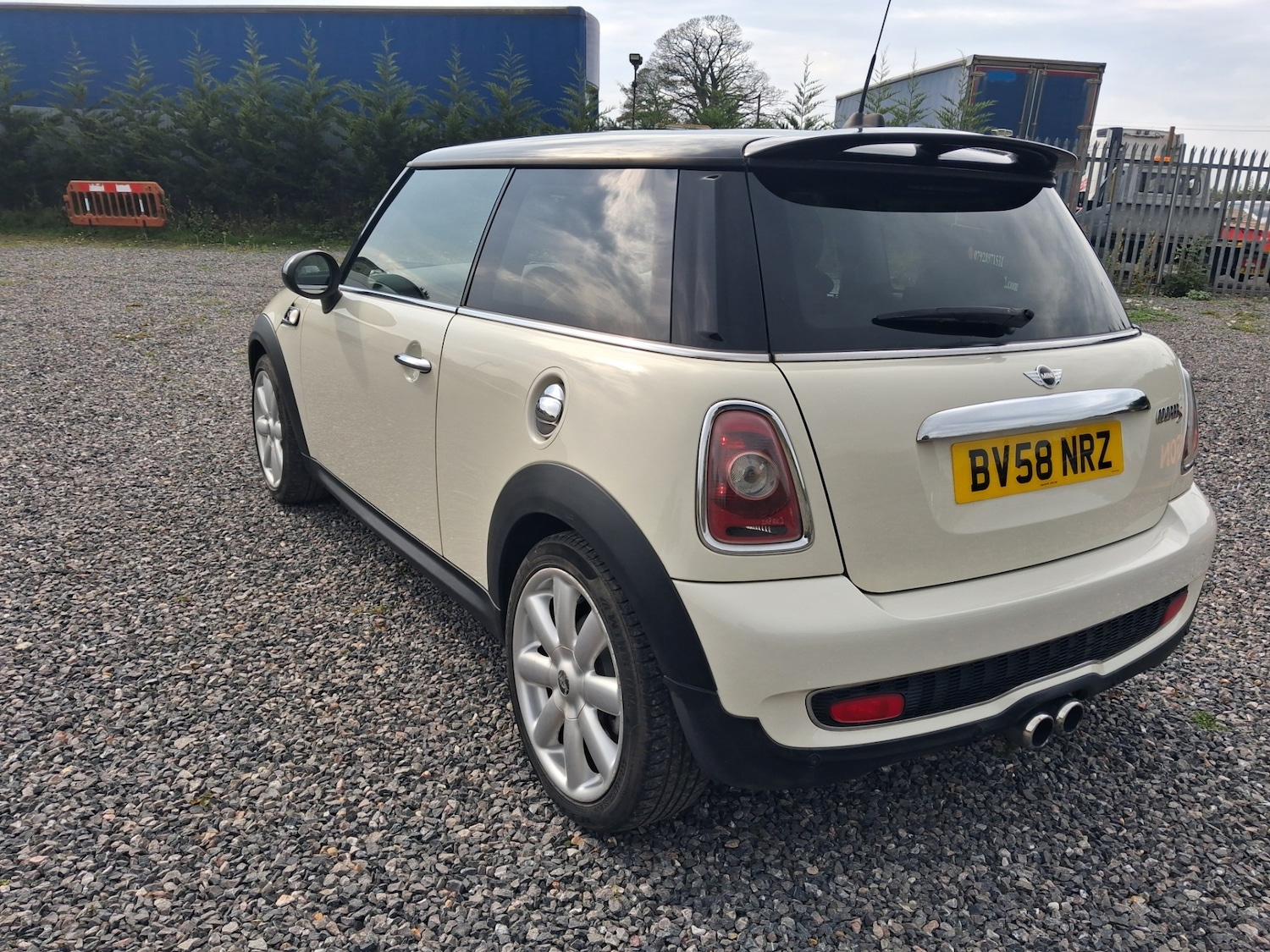 Used MINI Hatch 2008 for sale - 76142453: Photo 6