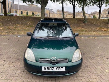 Used Toyota Yaris 2000 for sale - 75633114: Photo