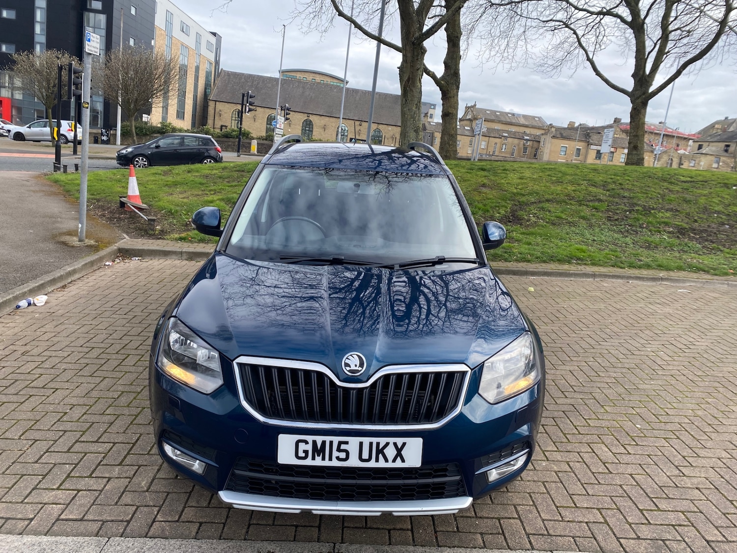 Used Skoda Yeti 2015 for sale - 78085680: Photo 2