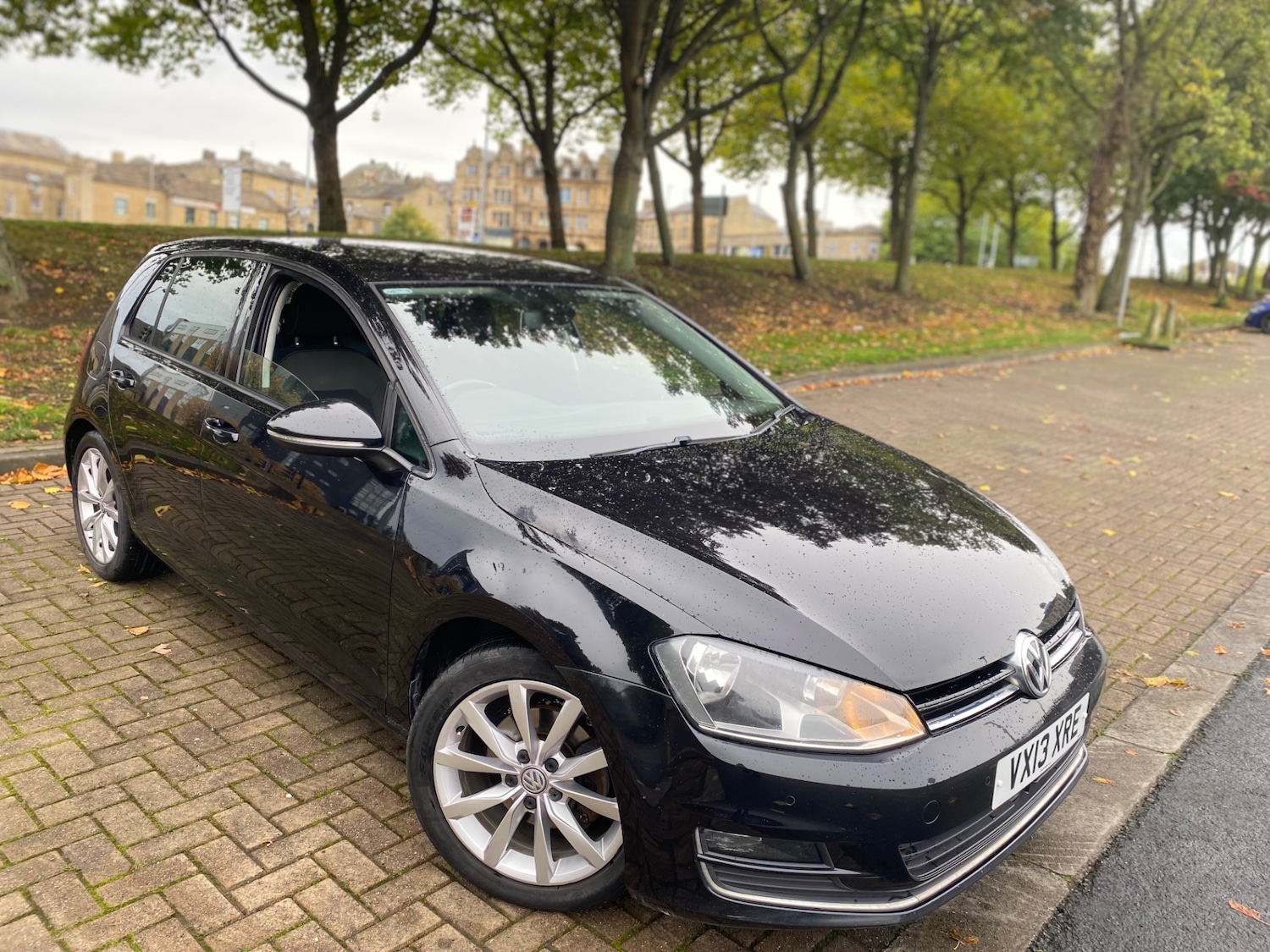 Used Volkswagen Golf 2013 for sale - 76187279: Photo 1